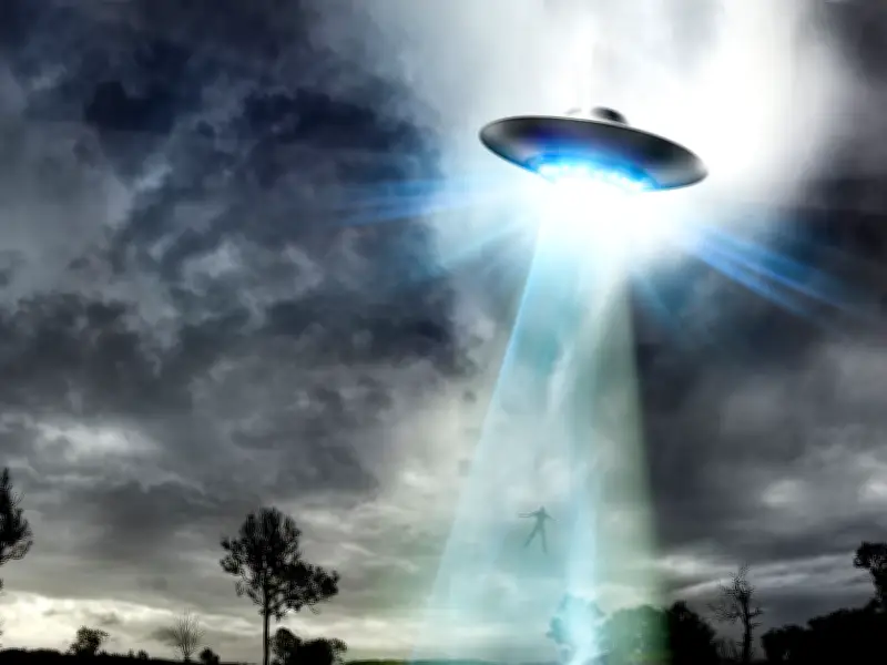 Aliens to Make First Contact at World Cup, UFO Expert Predicts