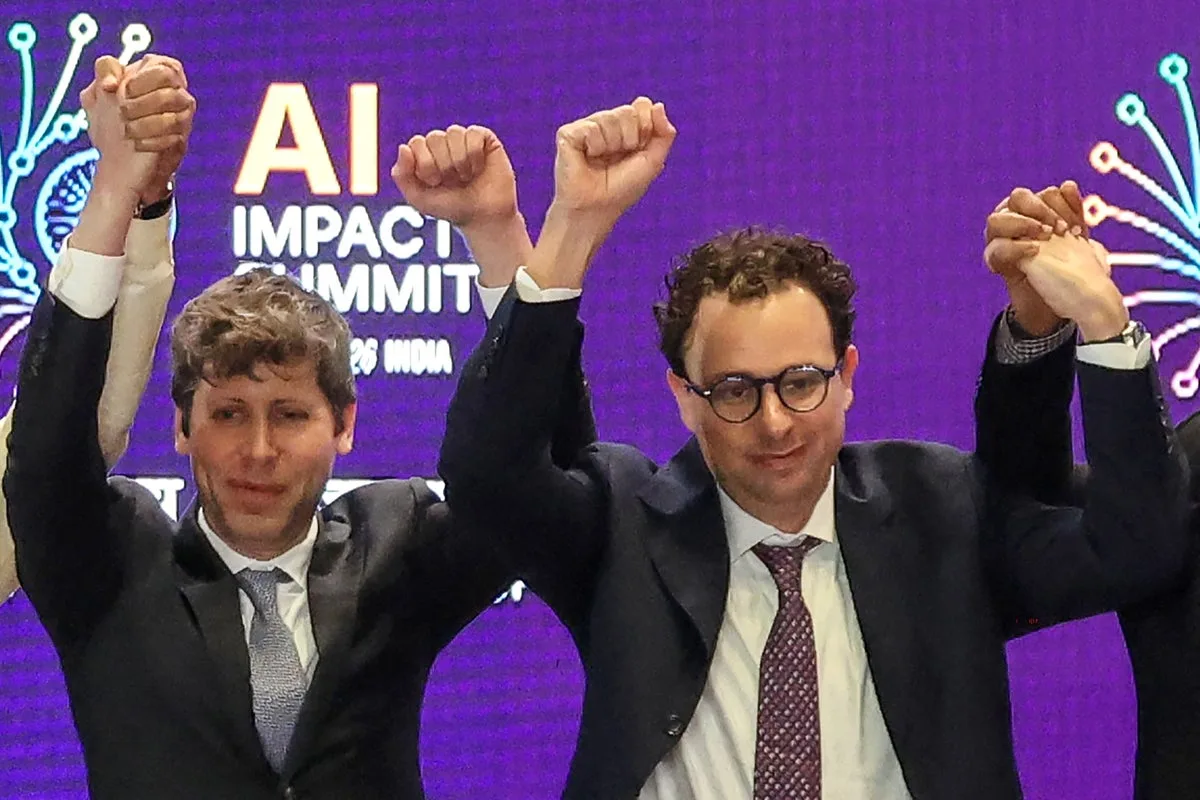 Altman Joins AI Rivals to Push for Bioweapon Laws