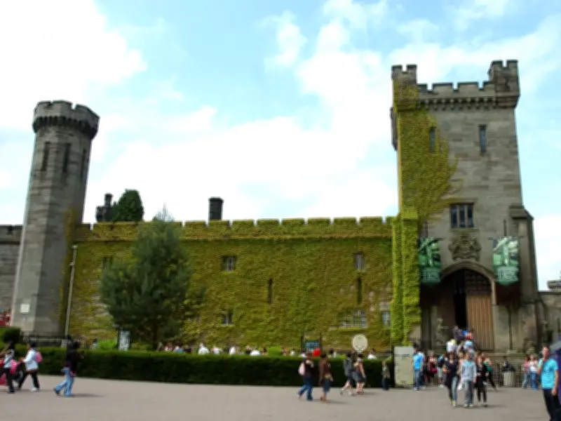 Alton Towers Launches Immersive Minecraft Meet the Mobs Event for Summer Holidays