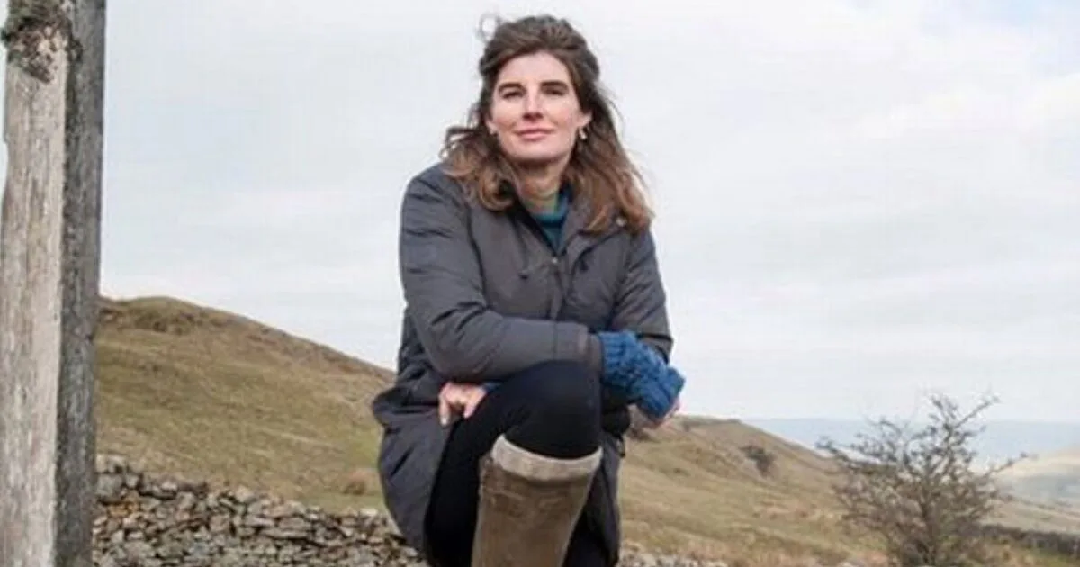 Amanda Owen Hits Back at Critics Over Farm Video Backlash