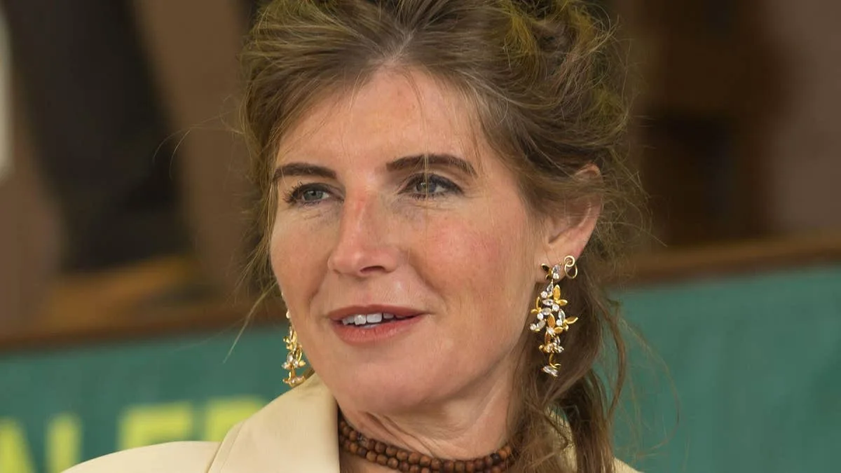Amanda Owen Shares New Photo from Ravenseat Farm, Fans Say She Looks Like Her Daughter