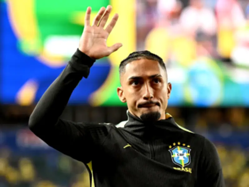 Ancelotti Updates on Raphinha and Neymar Injuries Before Scotland Clash