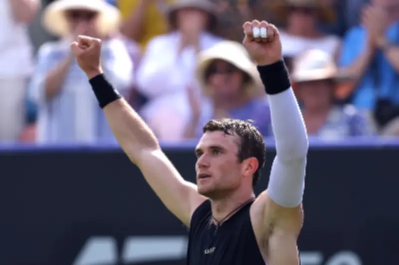 Andy Murray absent from Jack Draper's Eastbourne win due to charity commitments