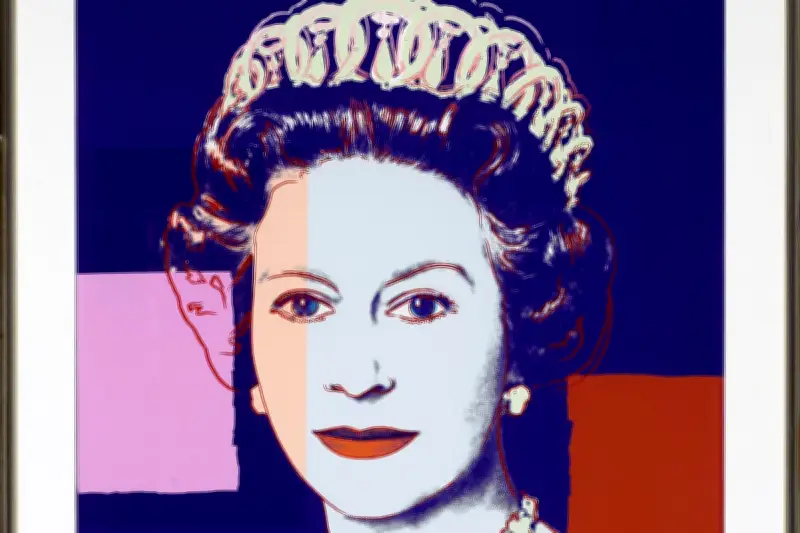 Andy Warhol's Portrait of Late Queen Elizabeth II to Fetch Up to £115,900 at Auction
