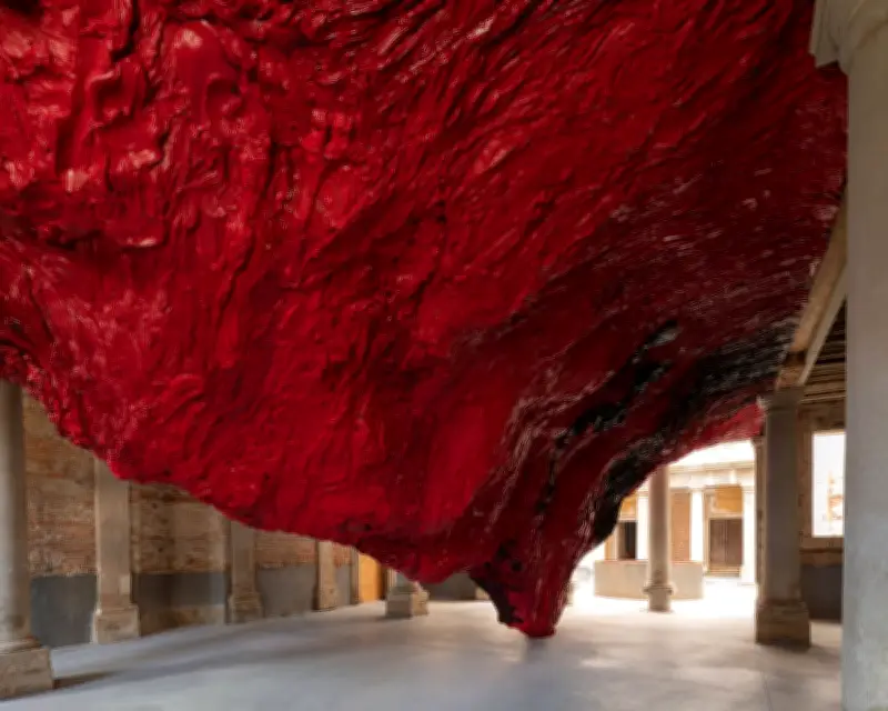 Anish Kapoor Blockbuster, Hepworth in Colour, Hockney Dies: Art Weekly