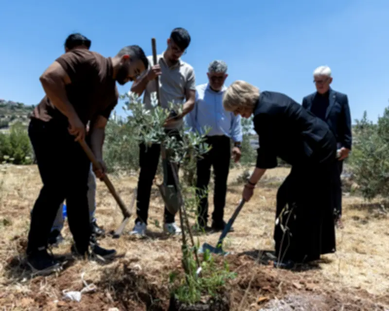 Archbishop of Canterbury Calls for End to Israeli Occupation of Palestine