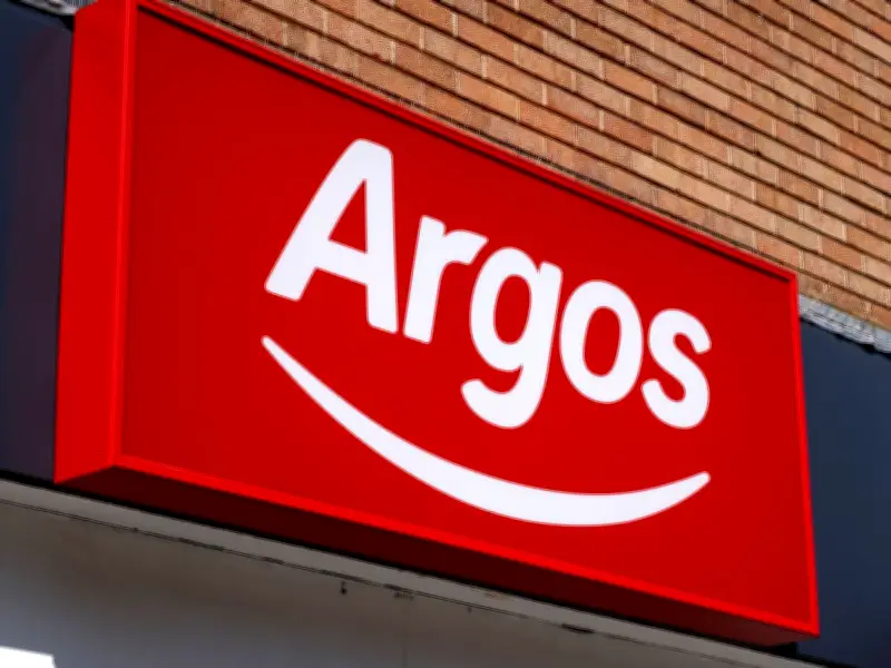 Argos Cuts Clothes Airer by £15: 50m Rotary Drying Space for £29.99