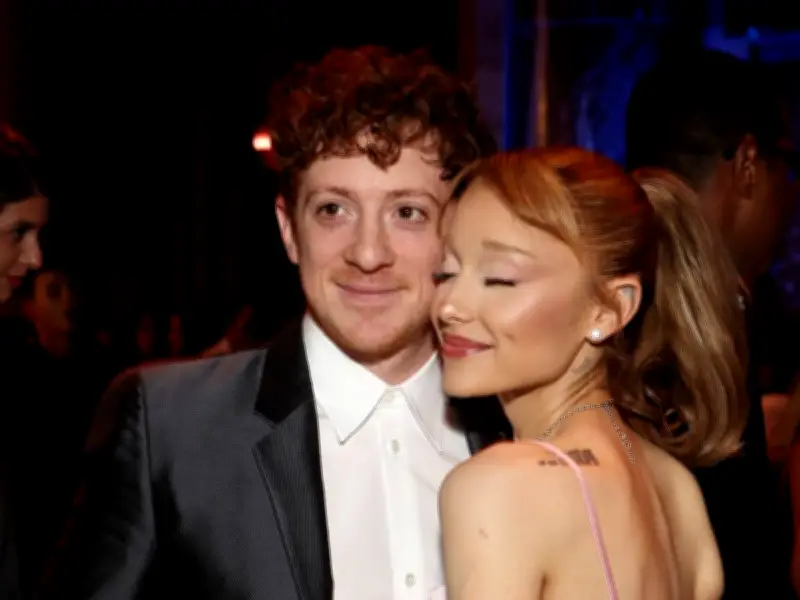 Ariana Grande's Friends 'Blindsided' by Split from Ethan Slater
