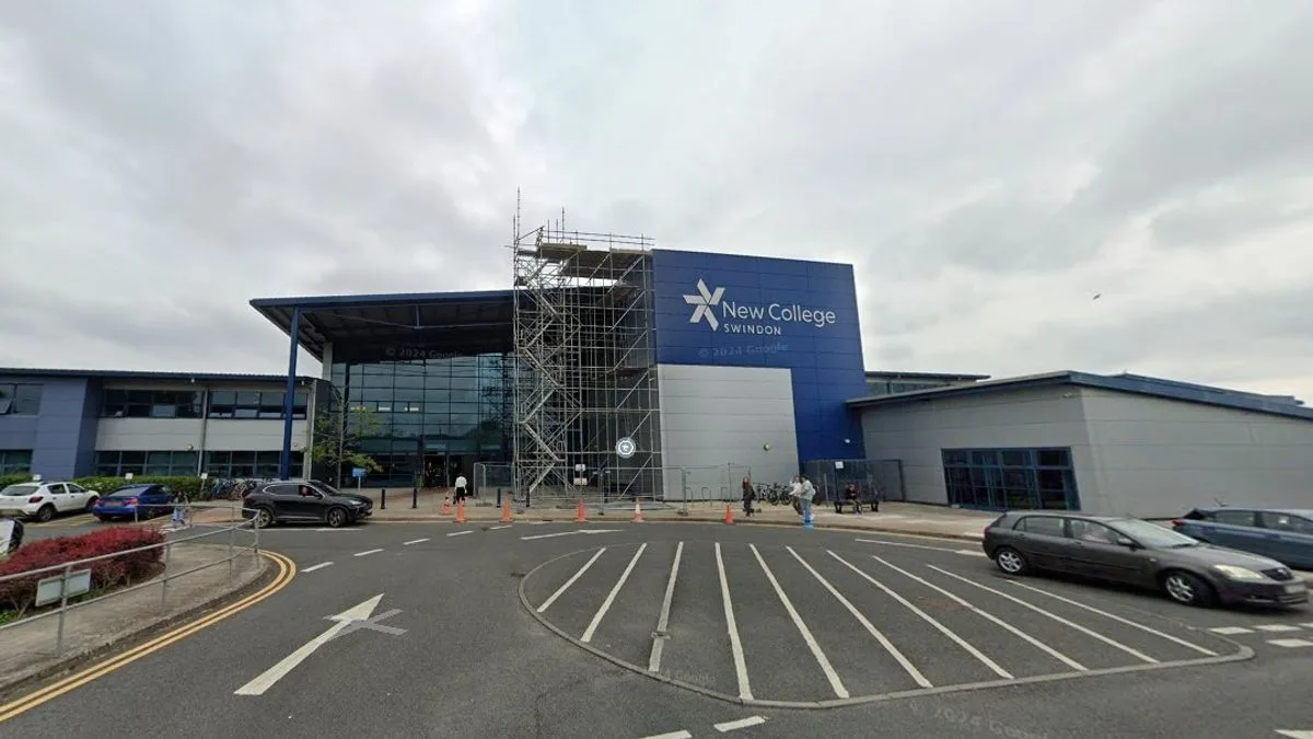 Armed Police Swarm Swindon College Campus in Lockdown
