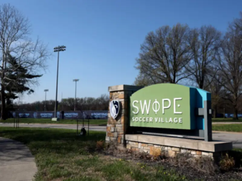 Armed Shooter on the Run Near England World Cup Base in Kansas City