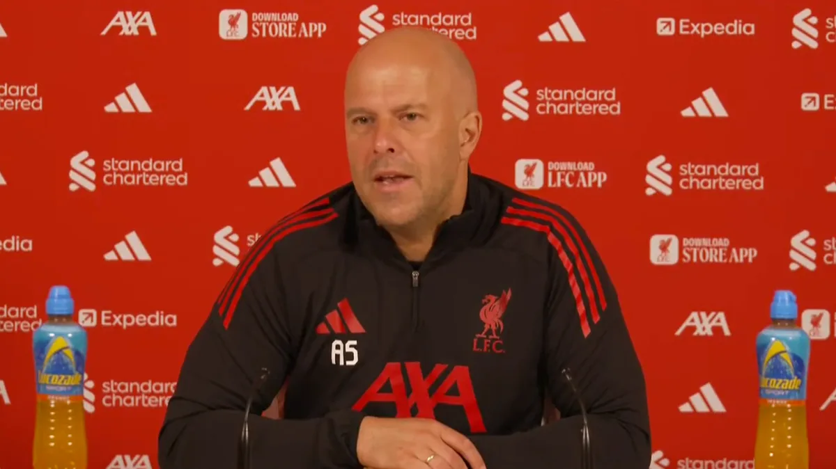 Slot Confirms Liverpool Transfer Priority as Salah and Robertson Exits Loom