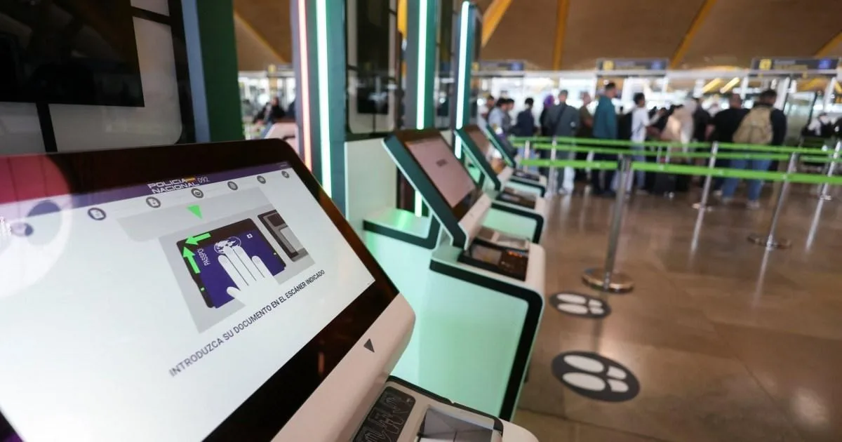Arrive Three Hours Early for EU Flights, Britons Warned