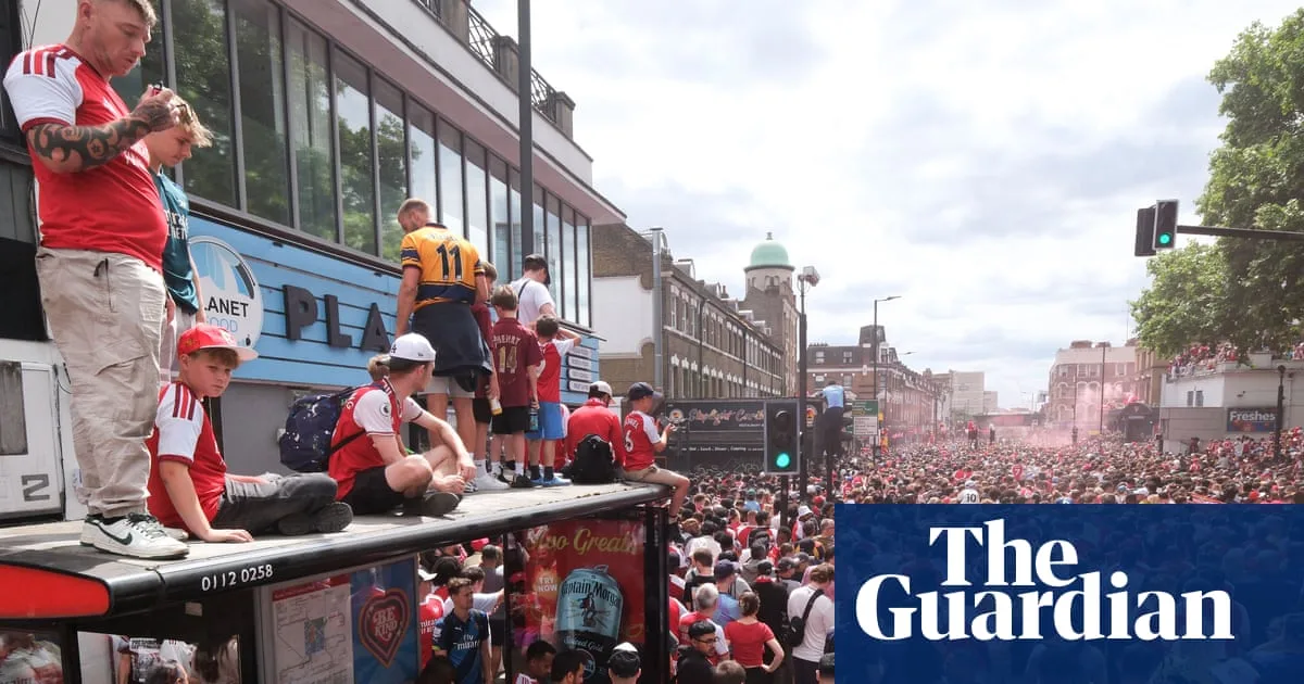 Arsenal Parade: 75 Rescued, 16 Arrested