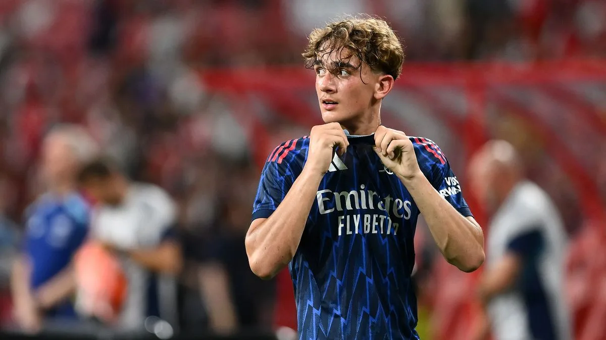 Arsenal's Max Dowman Signs Pro Deal After Impressing Rice