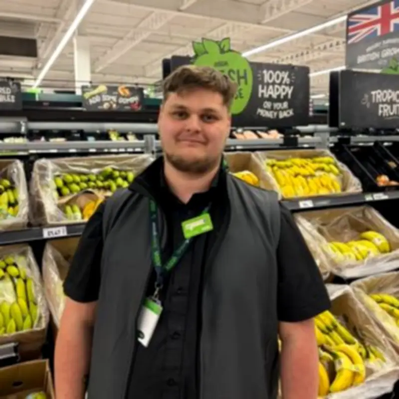 Asda Worker Hailed as 'Superstar' for Helping Customer with Shopping