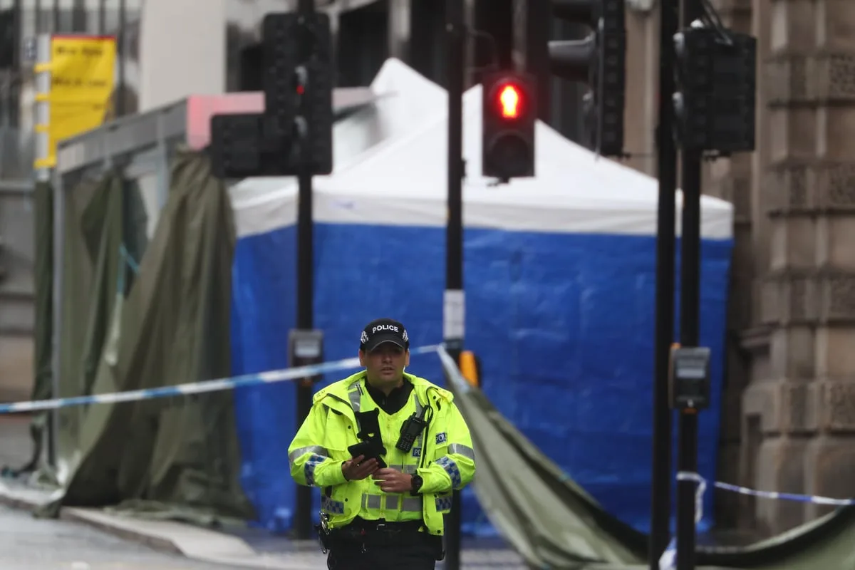 Inquiry into Fatal Shooting of Asylum Seeker to Last Up to 12 Weeks