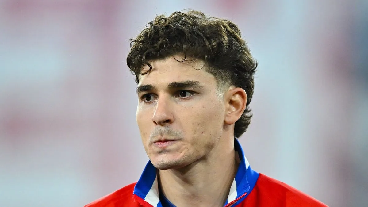 Atletico Madrid Furious Over Julian Alvarez Transfer Rumours