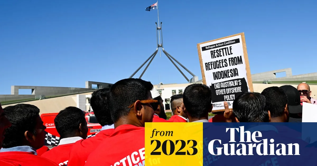 Record 100,000 Asylum Seekers Remain in Australia, Including 72,875 Refused Claims