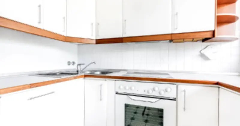 Avoid These 5 Kitchen Paint Colors That Date Your Home Instantly