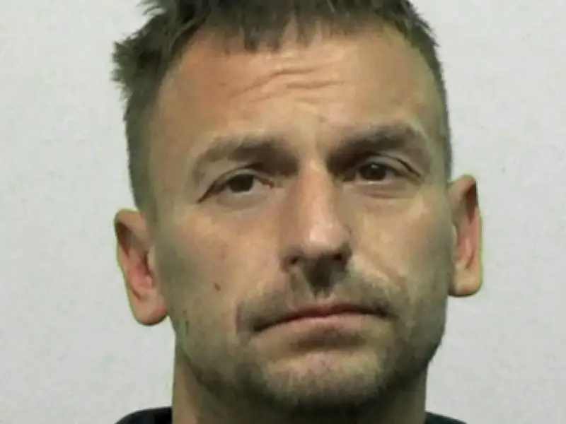 Axe-wielding yob smashed wrong Northumberland home windows
