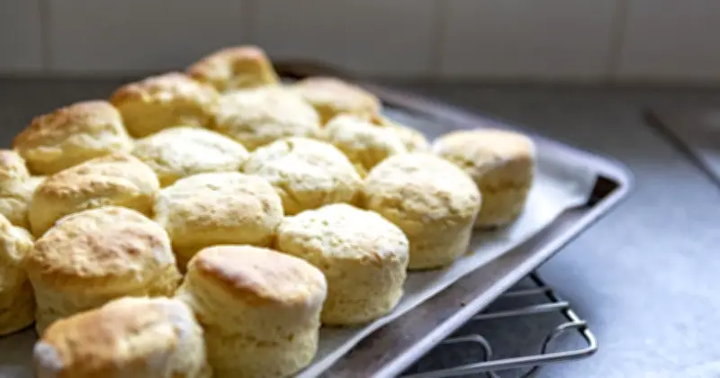 Baker's 3-Ingredient Scone Recipe Makes 'Heavenly' Treats