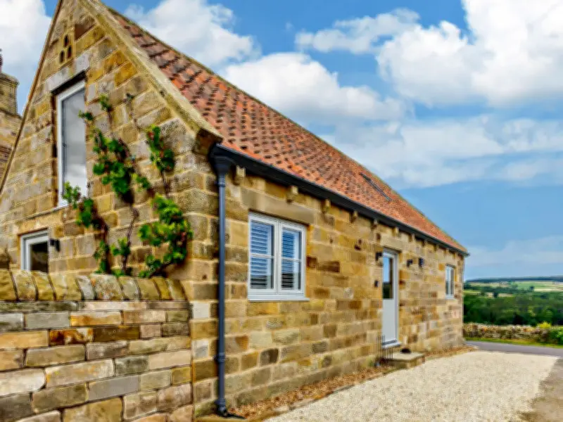 Barn Owl's Nest: Best Yorkshire Cottage Near Whitby Beach with Stunning Views