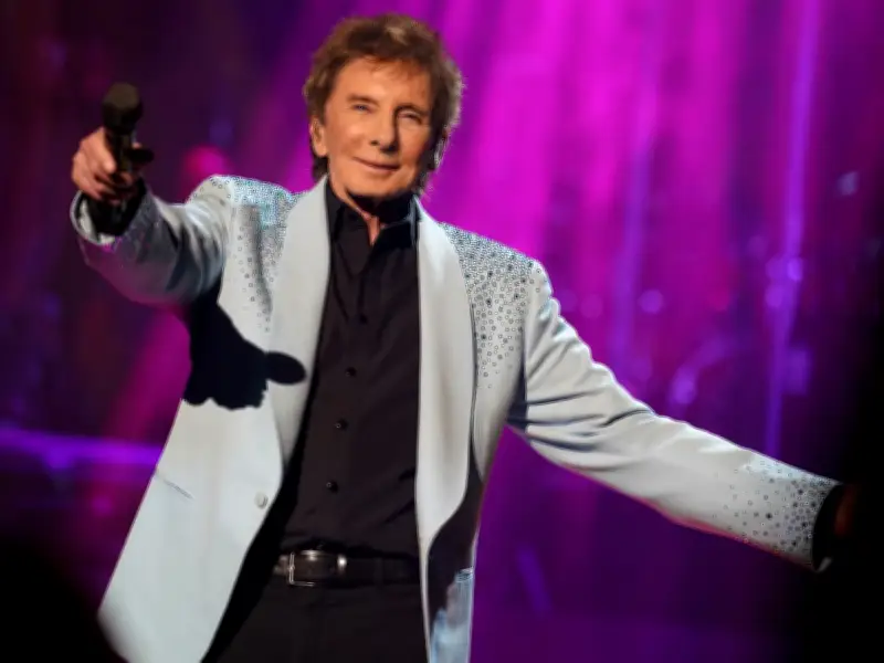 Barry Manilow UK Tour 2026: Start Times, Setlist, and Support Act Revealed