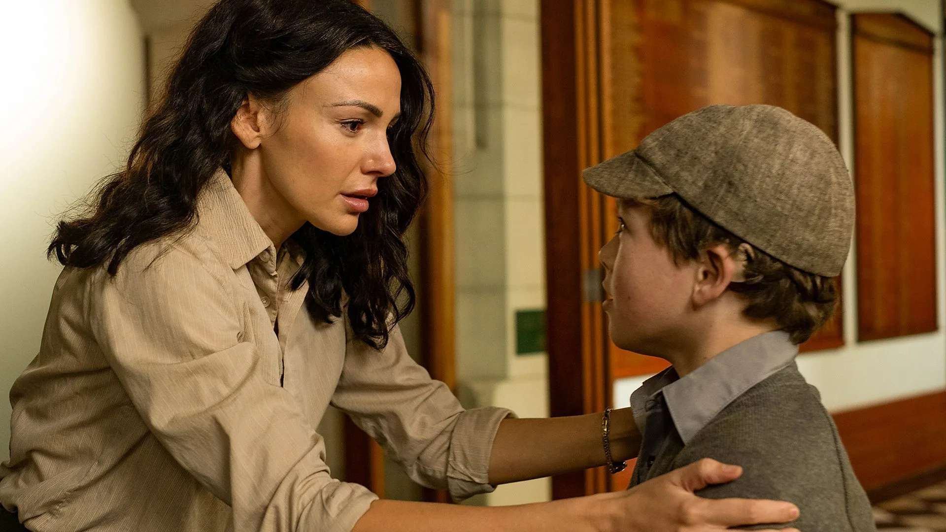 BBC Confirms Second Series of Ten Pound Poms with Michelle Keegan Returning