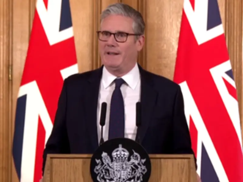 BBC Breakfast Airs Starmer's Social Media Ban Announcement, Parents in Tears