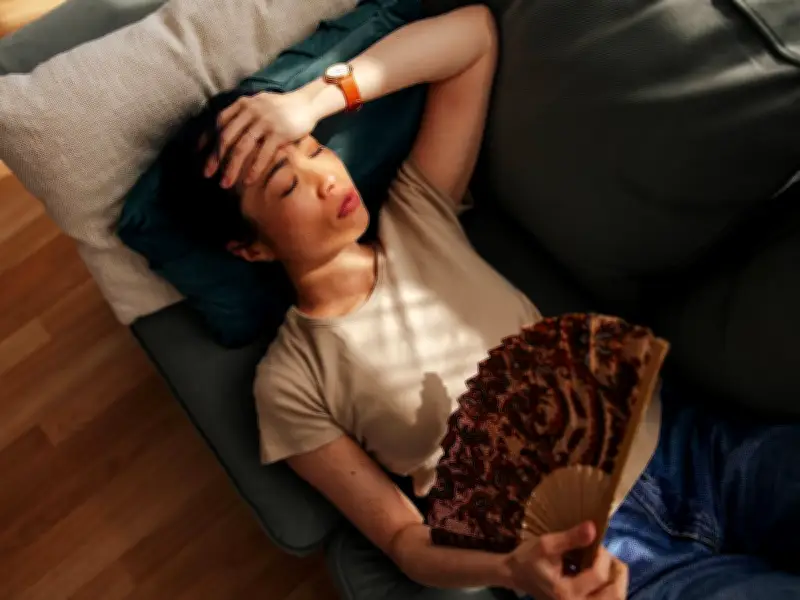 Beat the Heatwave Without a Fan: 2 Simple Sleep Tips