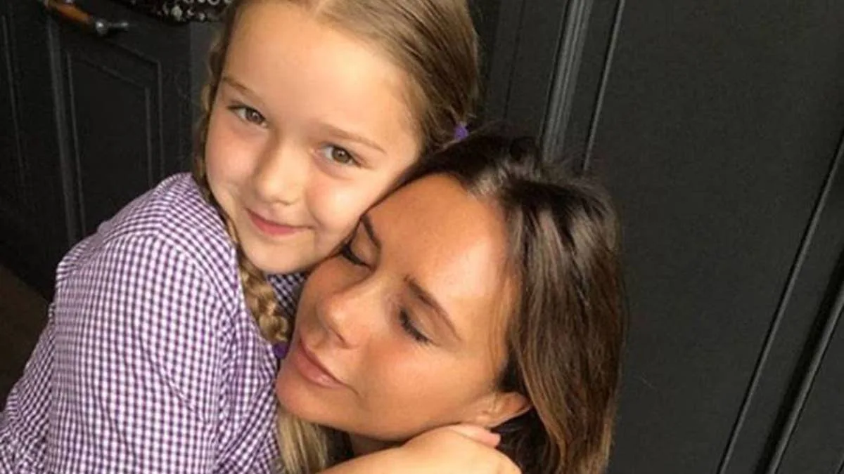 Victoria Beckham and Harper Enjoy Beauty Day in London