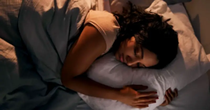 Bedroom Cooling Hack: Damp Towel Trick for Heatwave Sleep