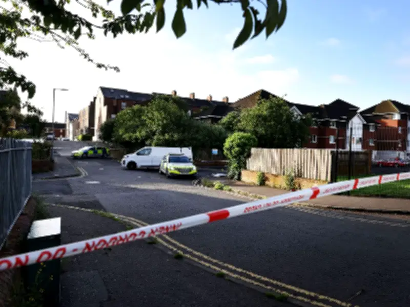 Belfast Knife Attack: Man Critical, Bystanders Intervene