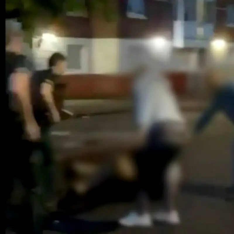 Belfast Stabbing: Man Critical After Head Attack, Bystanders Intervene