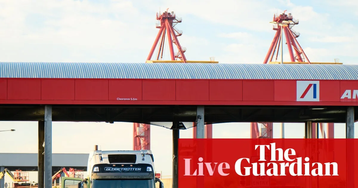 Truck Drivers Warn Fuel Crisis Could See Industry ‘Grind to a Halt’ – as It Happened