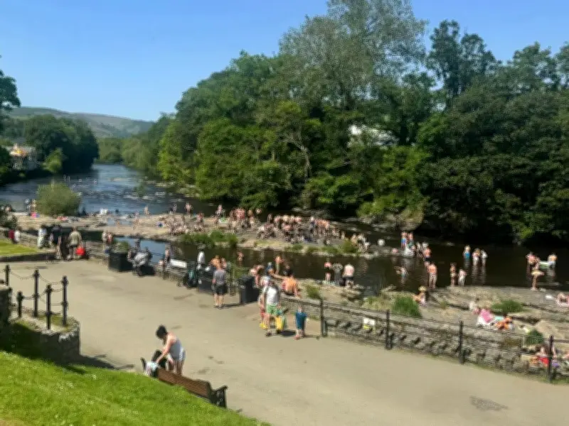 Best Places in Wales to Cool Off During a Heatwave: Top Spots for 2026