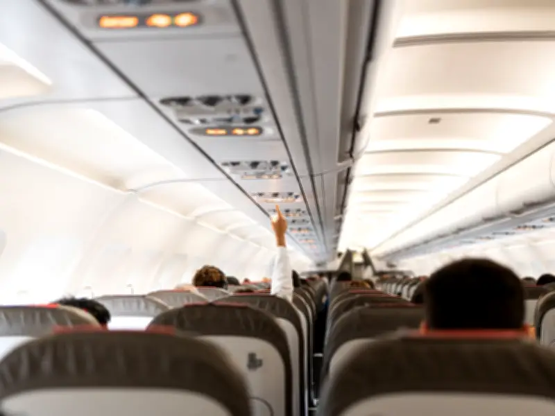 Best Plane Seat to Avoid Germs on Ryanair, easyJet, TUI: Doctor's Flight Advice