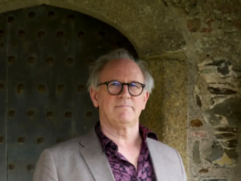 Beyond Paradise Star Peter Davison Joins The Good Ship Murder Season 4