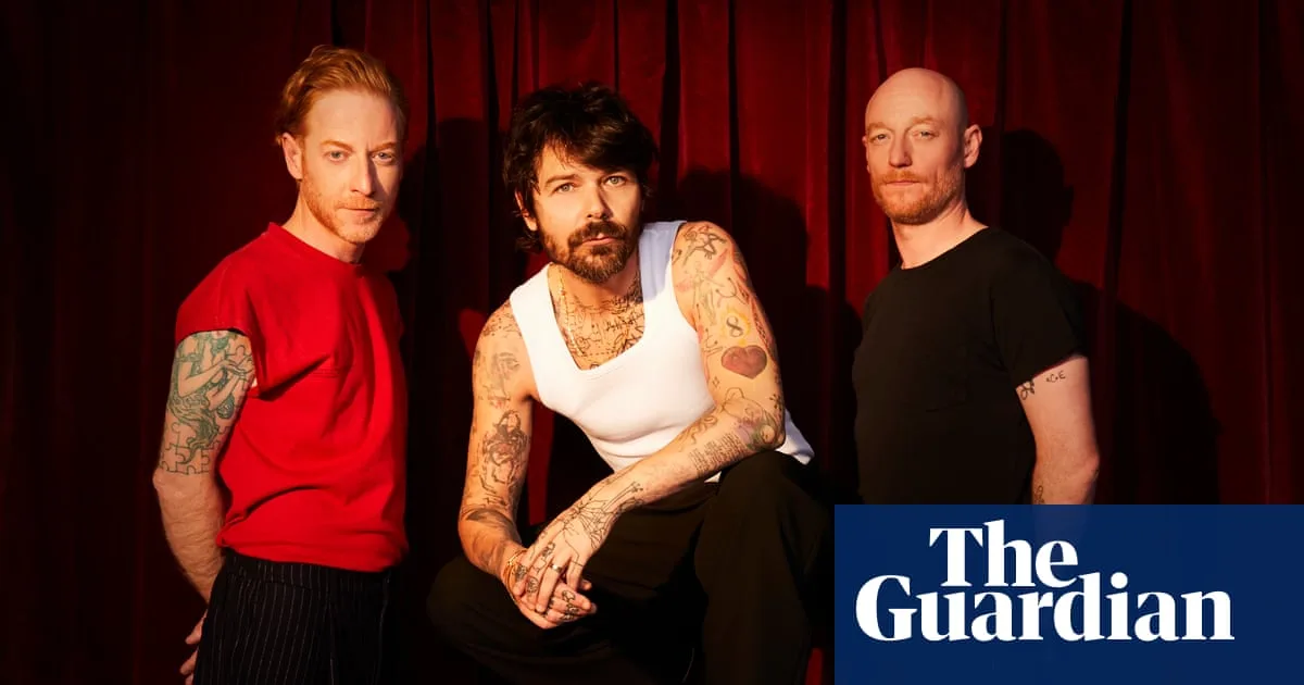 Biffy Clyro's Simon Neil Slams Farage and Defends Kneecap