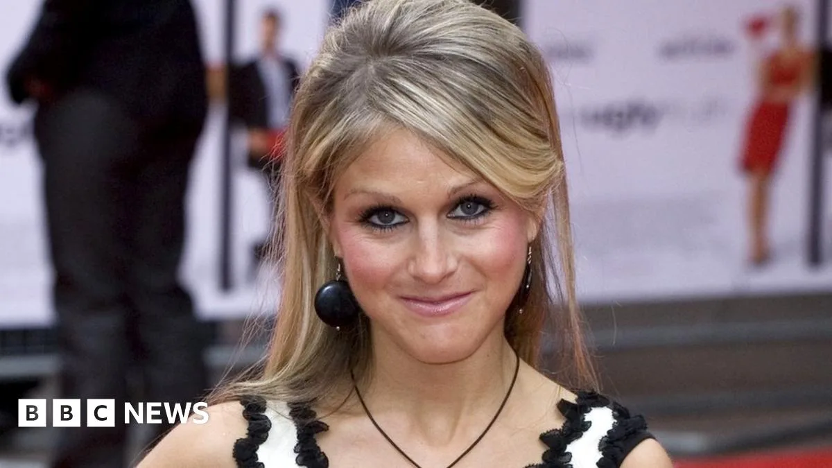 Big Brother Star Nikki Grahame Dies Aged 38, Friends 'Heartbroken'