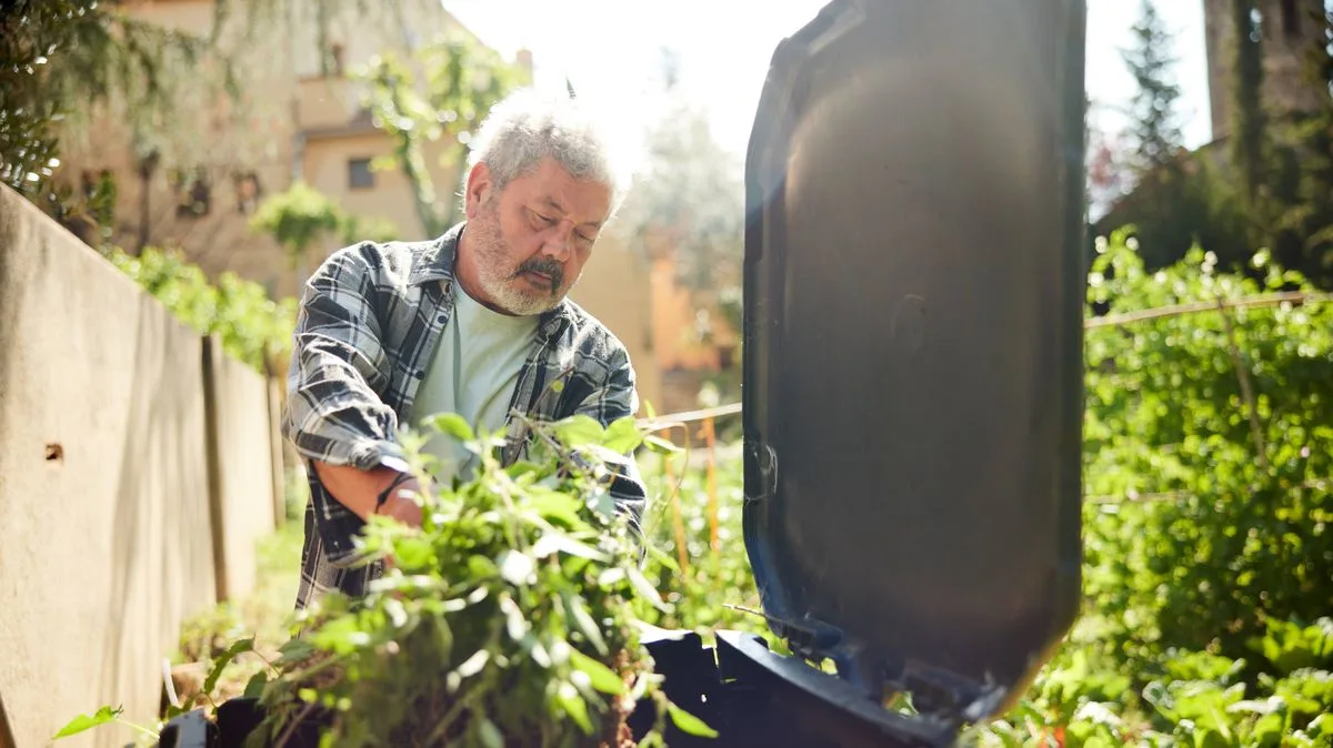 Garden Waste in Food Caddy Could Mean No Collection Under New Rules