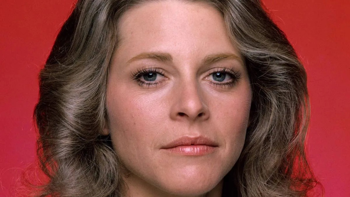 Bionic Woman Star Lindsay Wagner, 76, Makes Rare Public Appearance