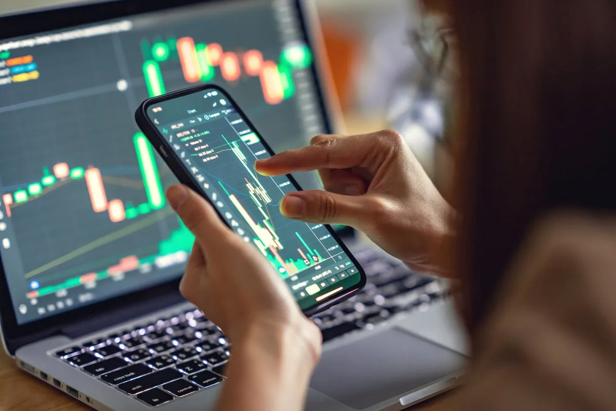 Bitcoin Plunge Continues Amid Fed Balance Sheet Concerns