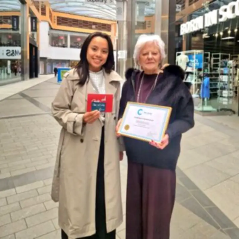 Blackburn Volunteer Liz Connolly Wins Award from The Centre, Livingston