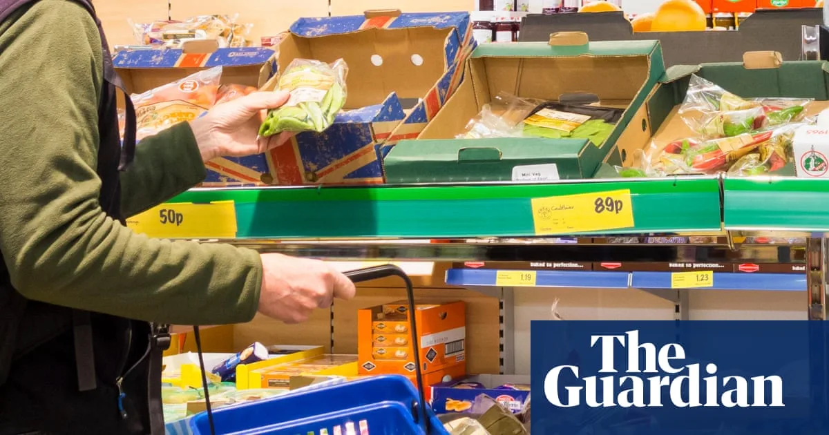 UK Inflation Drops to 3.2%, Paving Way for Bank of England Rate Cut