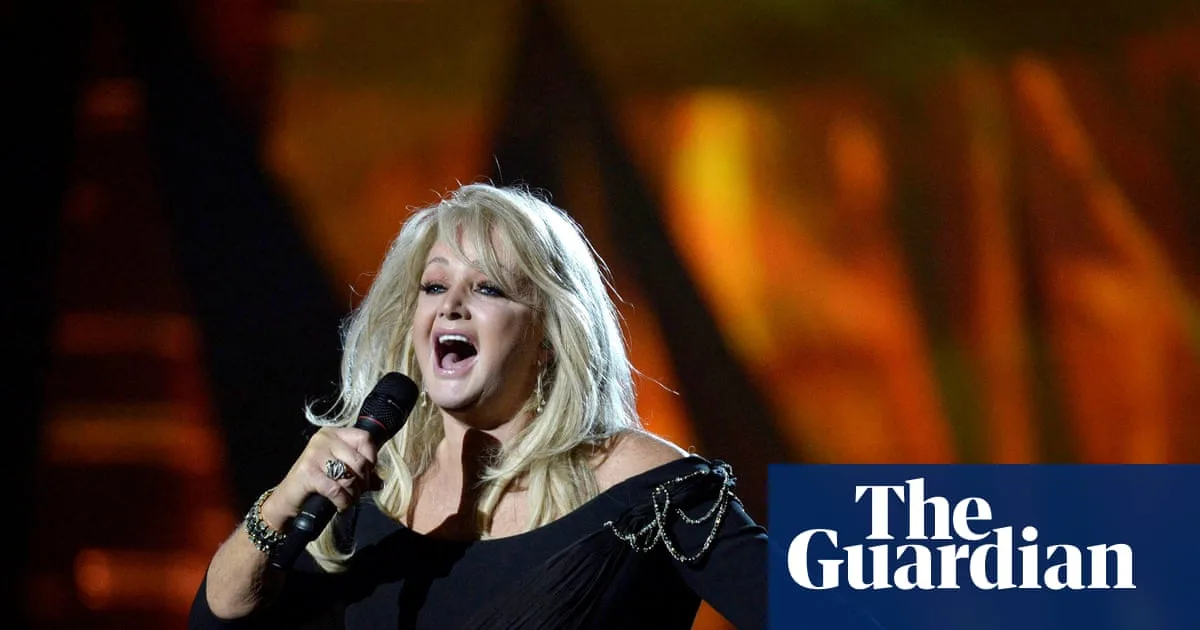 Bonnie Tyler in Induced Coma After Emergency Intestinal Surgery in Portugal