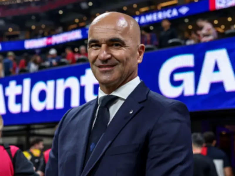 Bookworm Roberto Martinez: Notebooks Key to Portugal's World Cup Dream