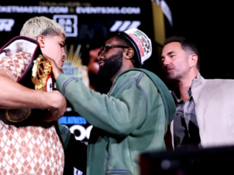 Boots Ennis vs Xander Zayas: UK Time, TV Channel, and Undercard