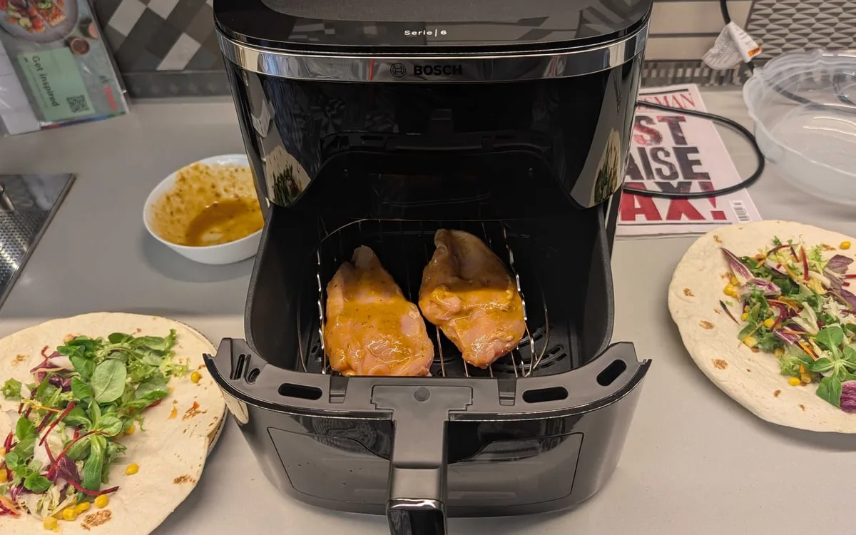 Bosch Series 6 Air Fryer review: Simple one-touch cooking impresses