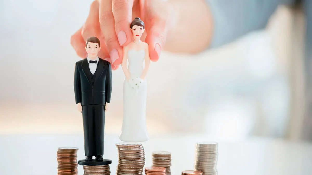 Bride and Groom Under Fire for 'Tacky' Wedding Buffet Fee Request